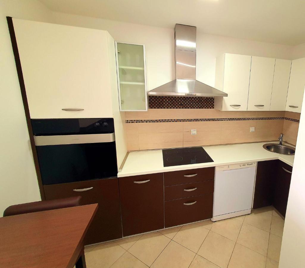 Penthouse Jacuzzi & Pool Apartmants オパティヤ エクステリア 写真