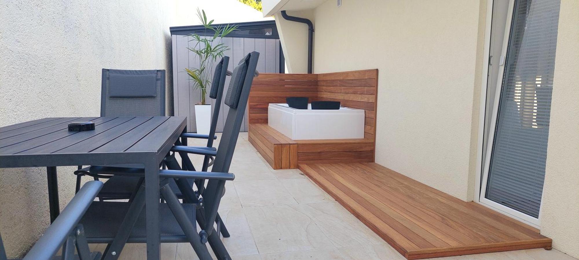 Penthouse Jacuzzi & Pool Apartmants オパティヤ エクステリア 写真