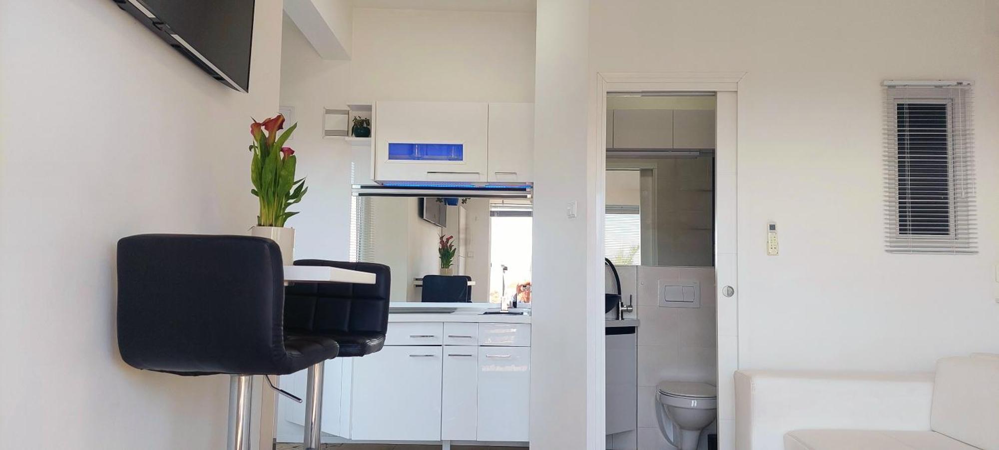 Penthouse Jacuzzi & Pool Apartmants オパティヤ エクステリア 写真